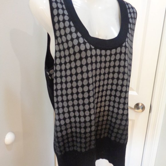 Willow Bay Sweater Vest - Picture 8 of 9